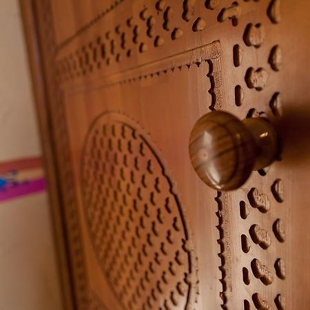 Hotel General Ekibastuz Екстер'єр фото