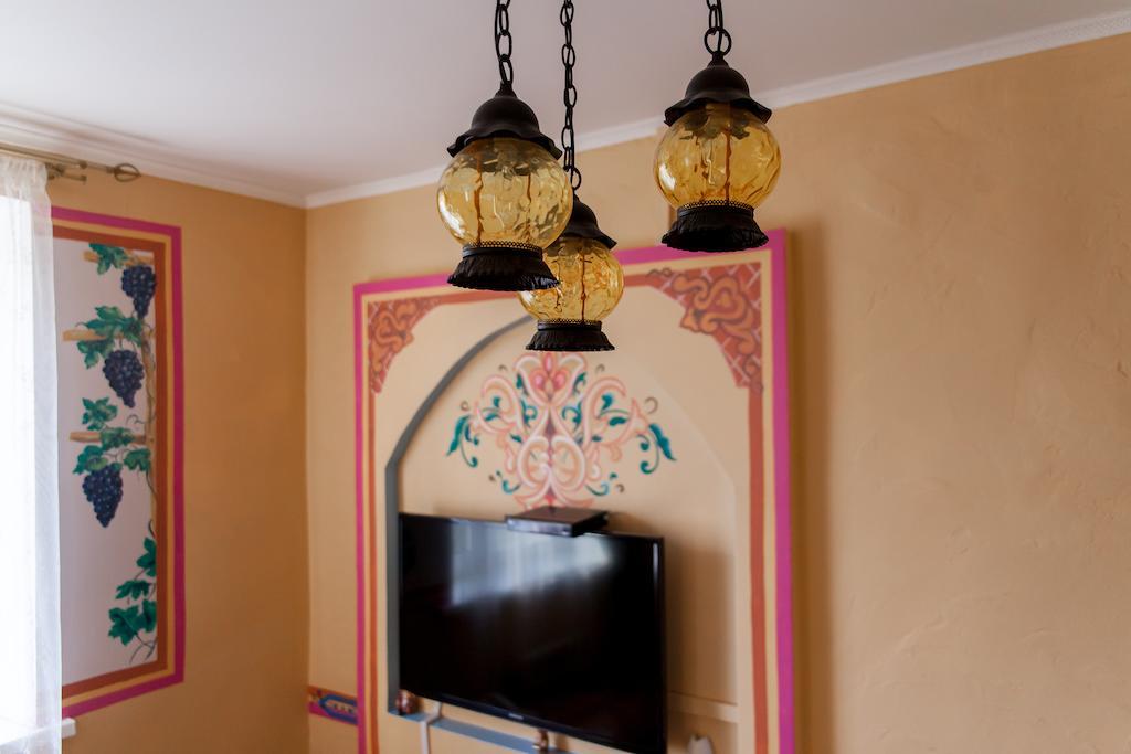 Hotel General Ekibastuz Екстер'єр фото