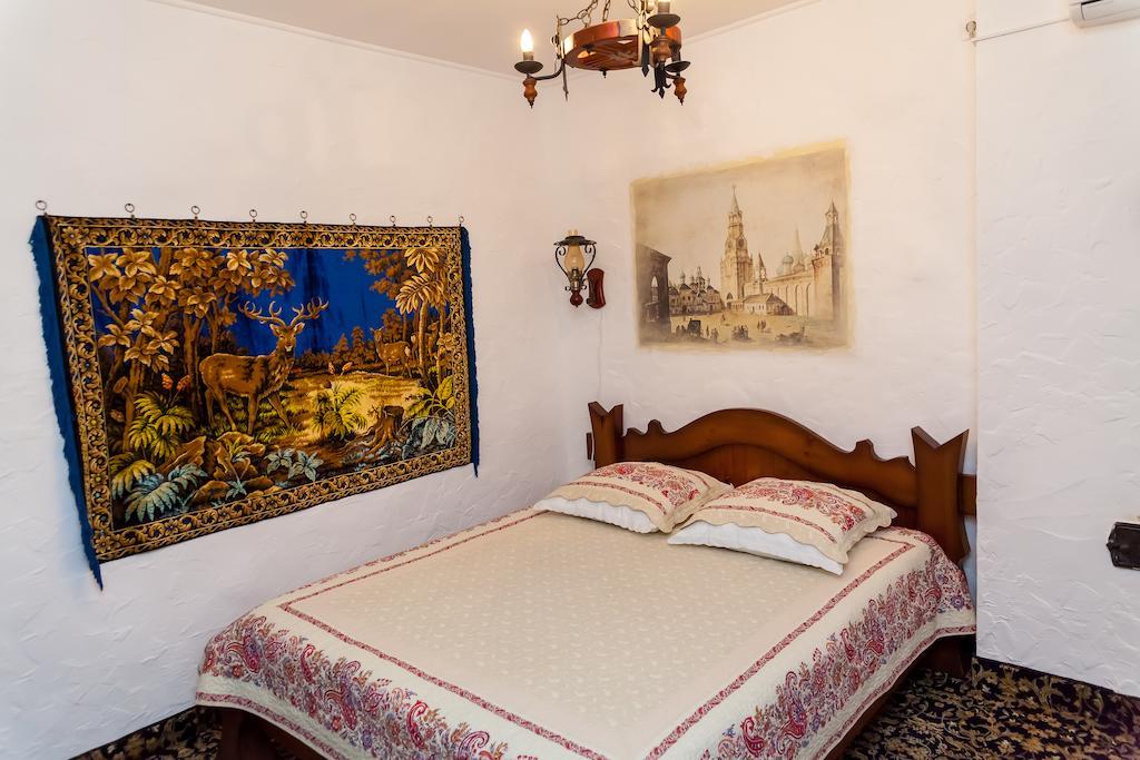 Hotel General Ekibastuz Екстер'єр фото